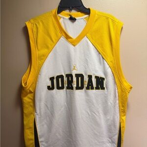 Jordan Vintage Y2K Basketball Jersey XL White Yellow Jumpman #23 Mesh
